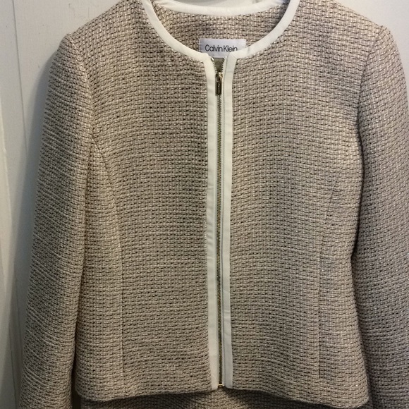 NWT Calvin Klein Suit Size 2 - Picture 3 of 14